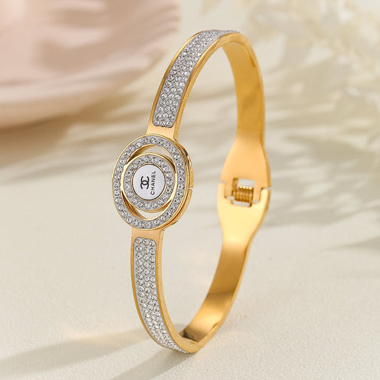 Shopifi™ Beautiful Gold Chanel Logo Bangle Bracelet